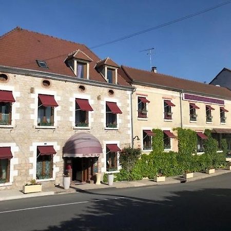 Hotel De La Loire Saint-Satur 외부 사진